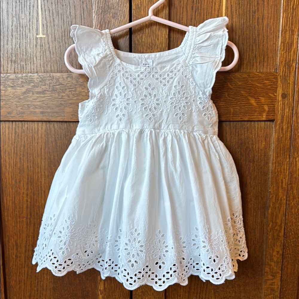 Baby Gap 12-18 month white eyelet dress with bloomers
EUC